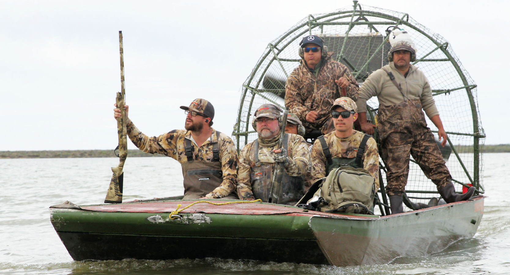duck hunters in mexico on boat